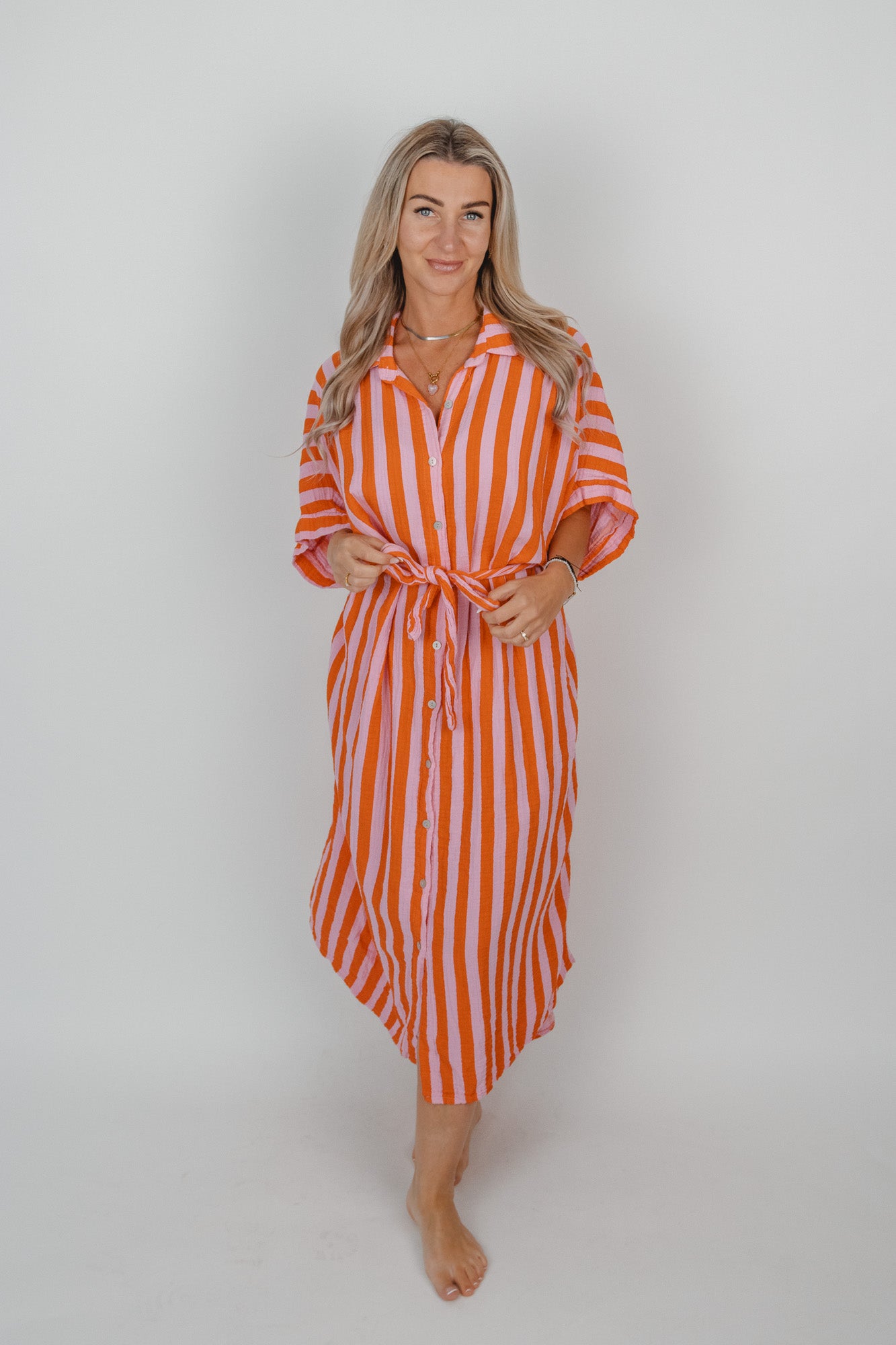Musselin Kleid mit Kragen und Gürtel
