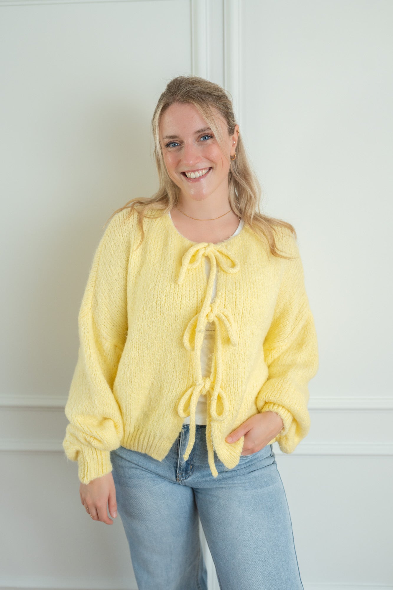 Cardigan mit Schleifen