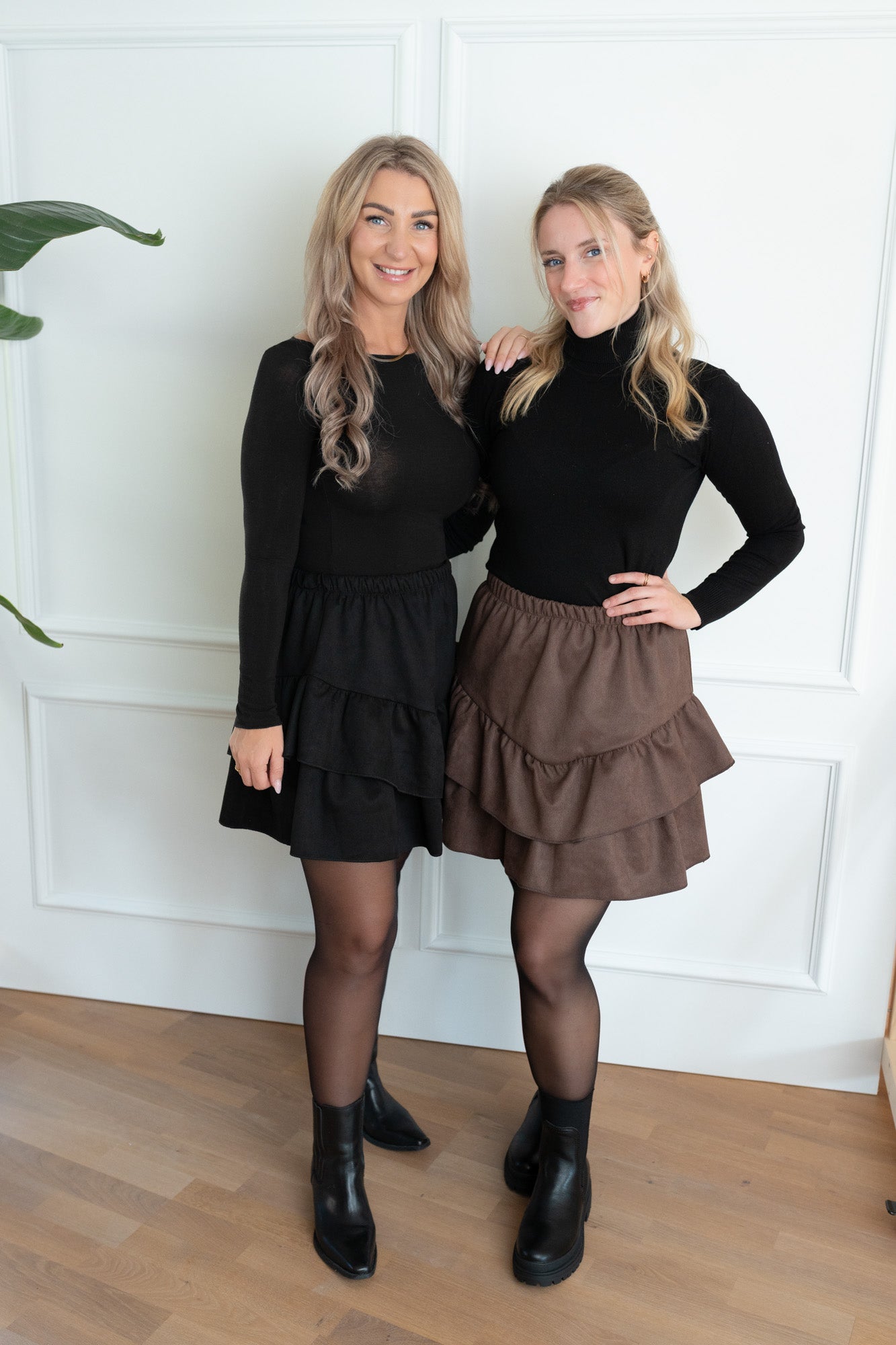 Rock in Wildleder-Optik