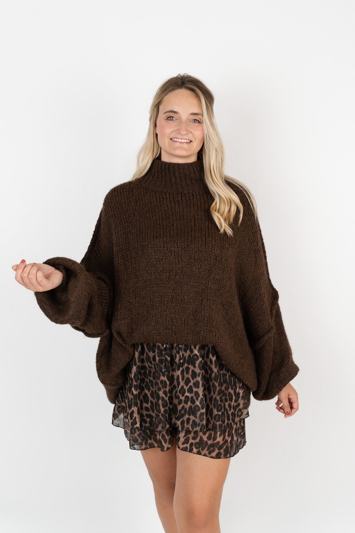 Cozy Vibes Bundle – Volant-Skort & Pullover | 25 % sparen