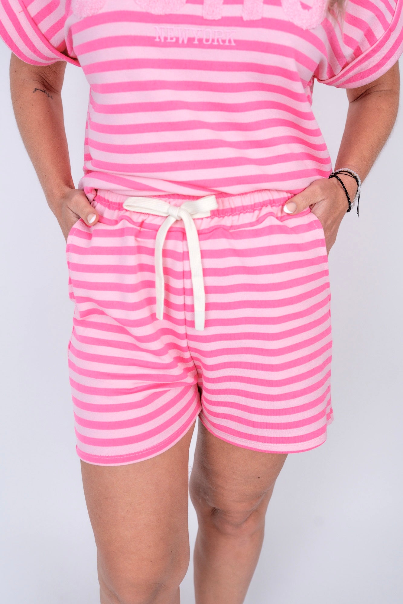 Gestreifte Shorts