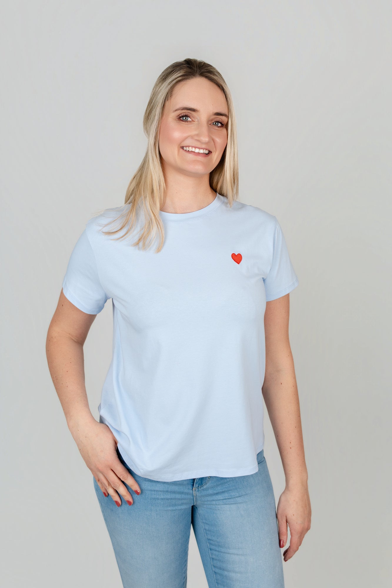 T-Shirt mit gesticktem Herz