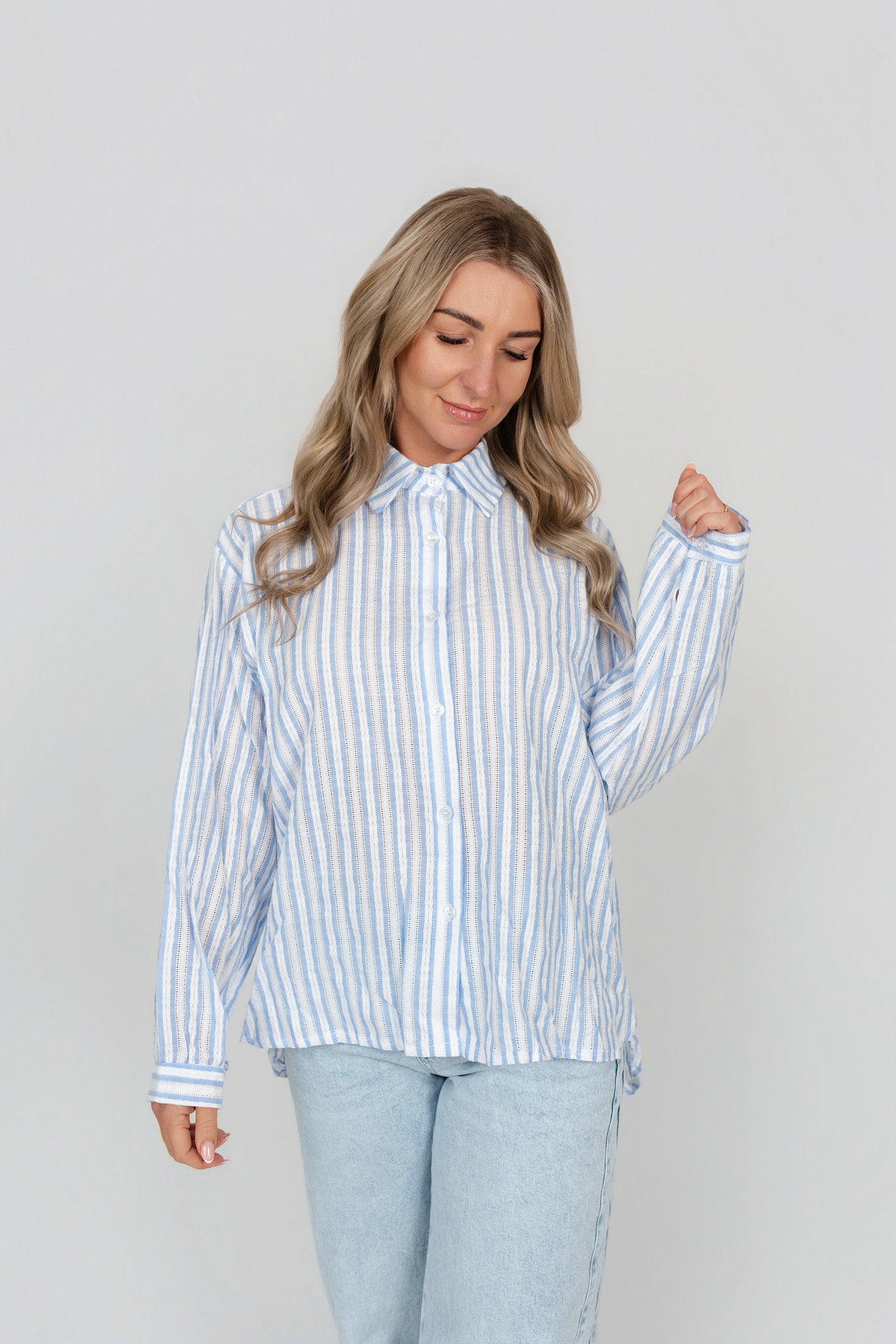 Bluse mit Spitze & Lochmuster