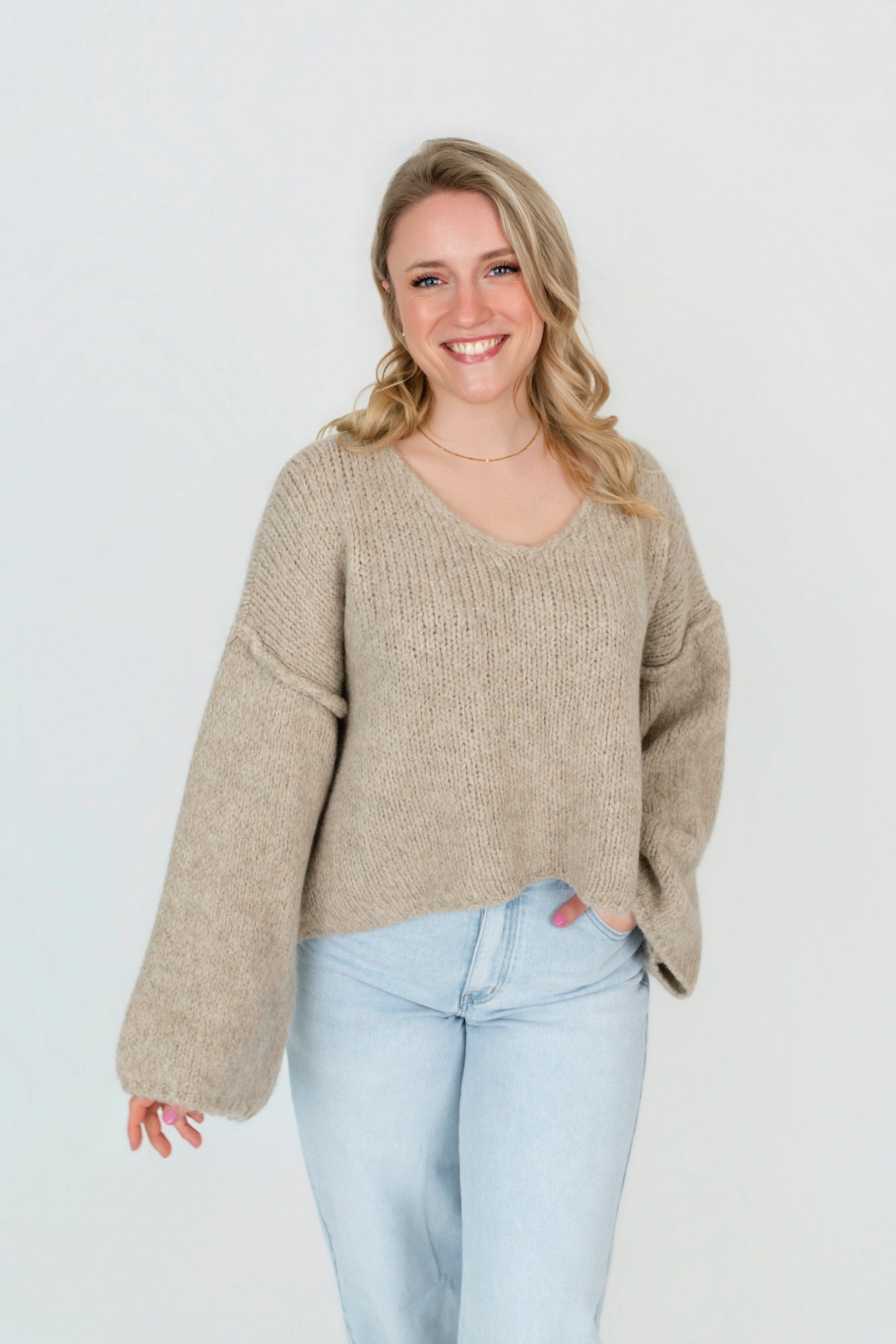 Pullover Oversized mit V-Ausschnitt in kurz