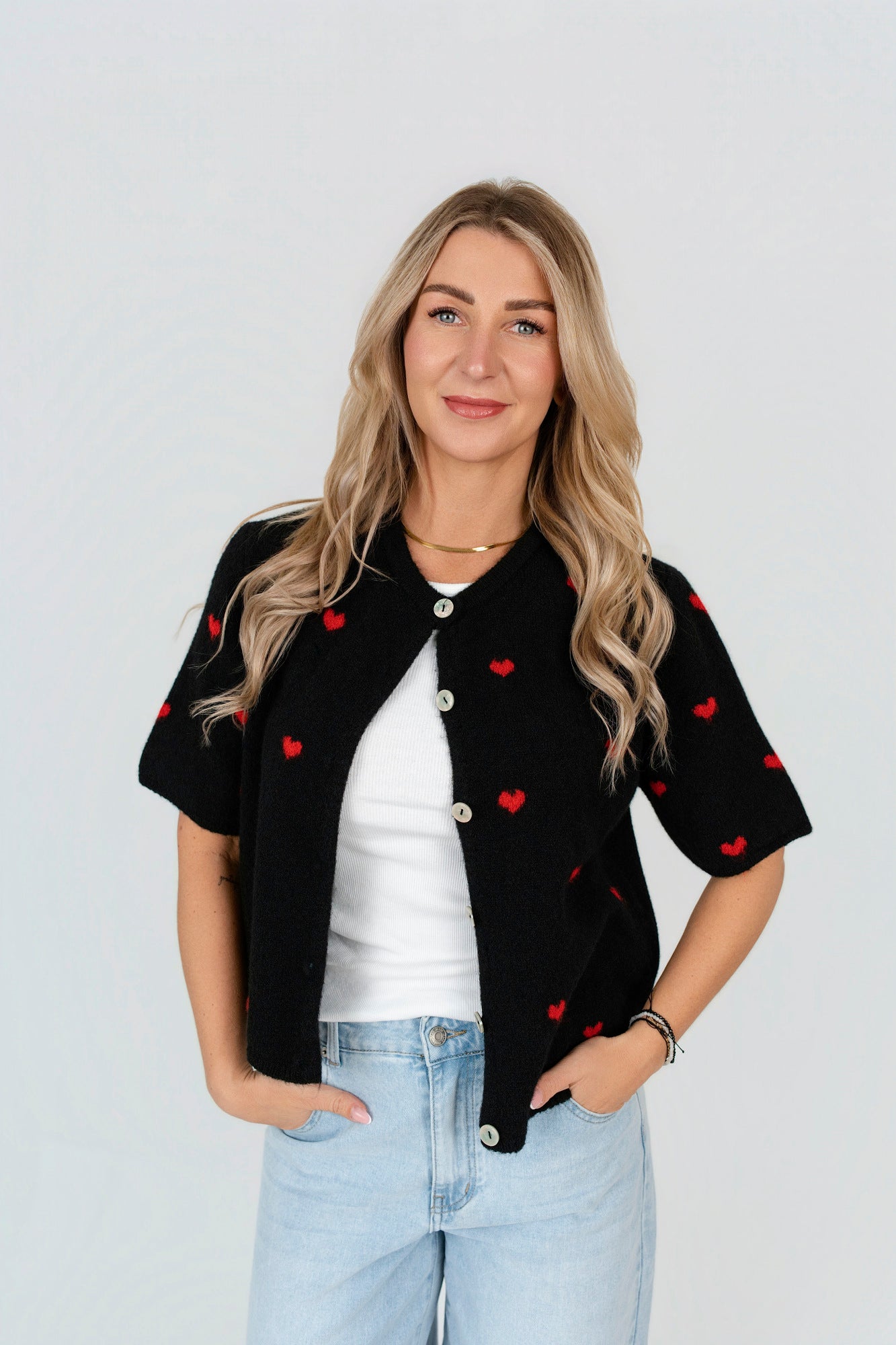 Strickjacke kurzarm mit Herzen