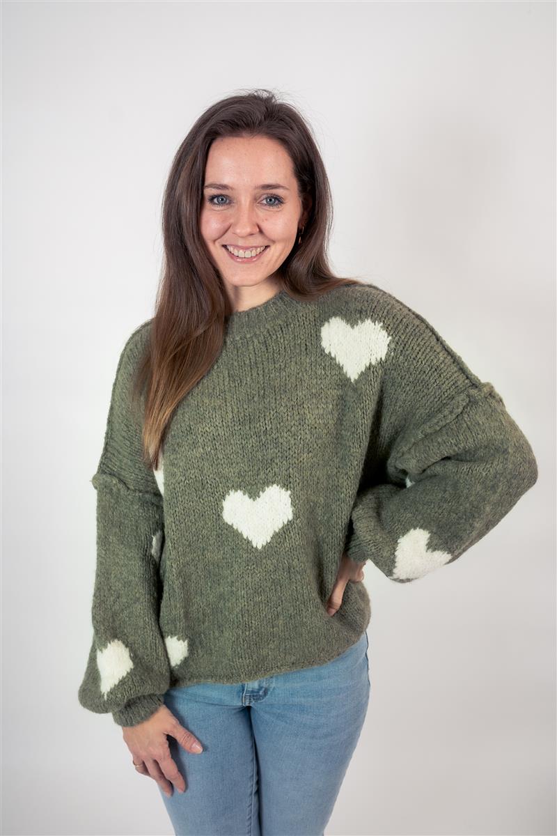 Pullover mit abgesetzten Nähten & Herzen