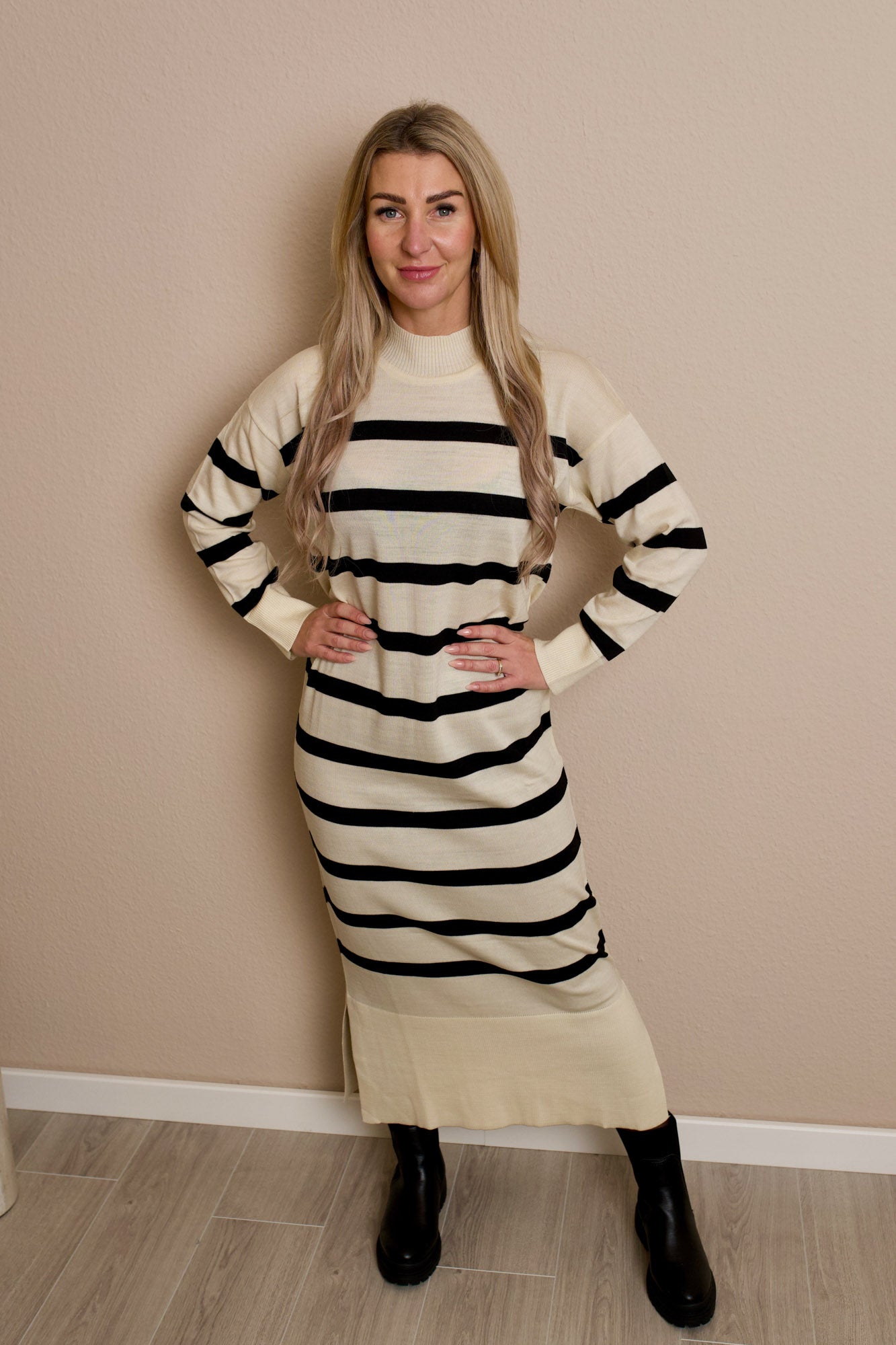 Kleid lang mit Streifen