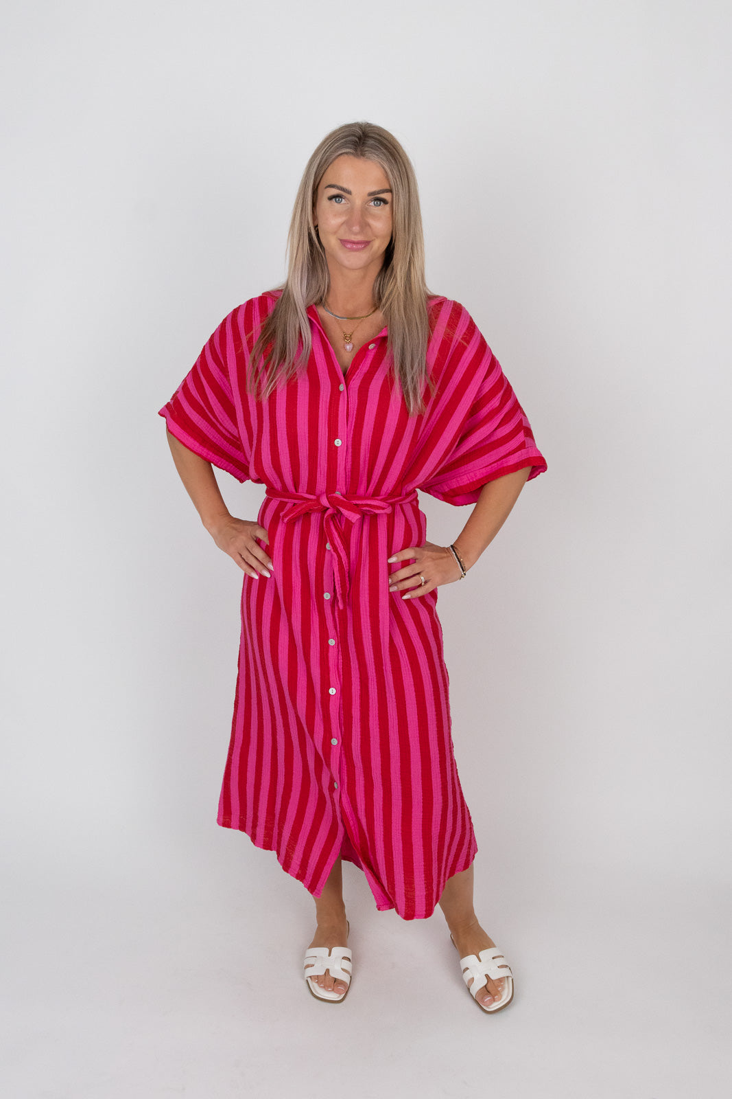 Musselin Kleid mit Kragen und Gürtel