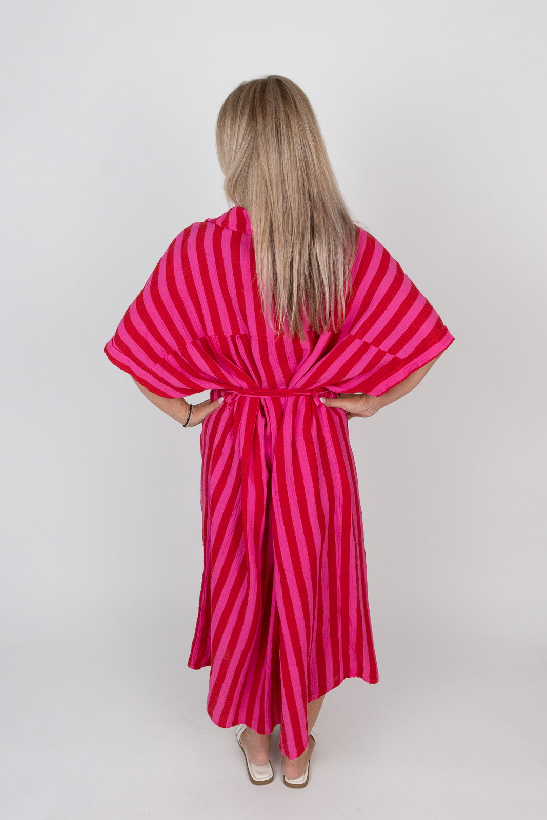 Musselin Kleid mit Kragen und Gürtel