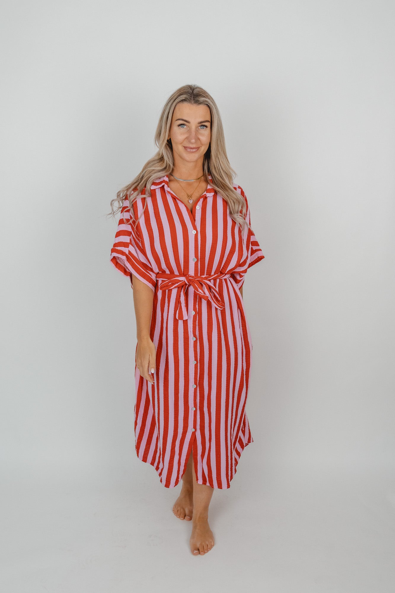 Musselin Kleid mit Kragen und Gürtel