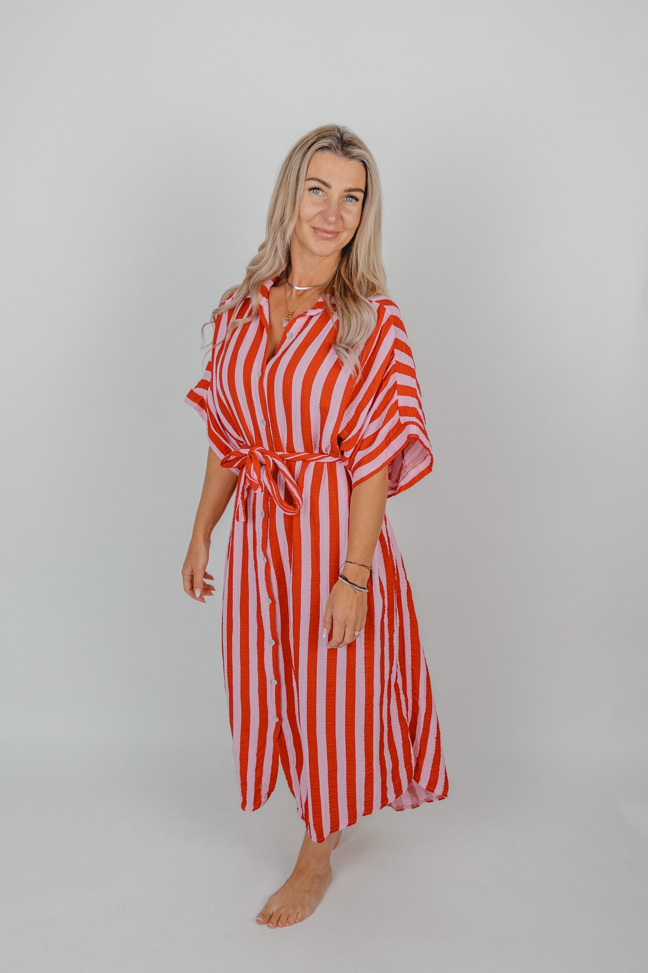 Musselin Kleid mit Kragen und Gürtel