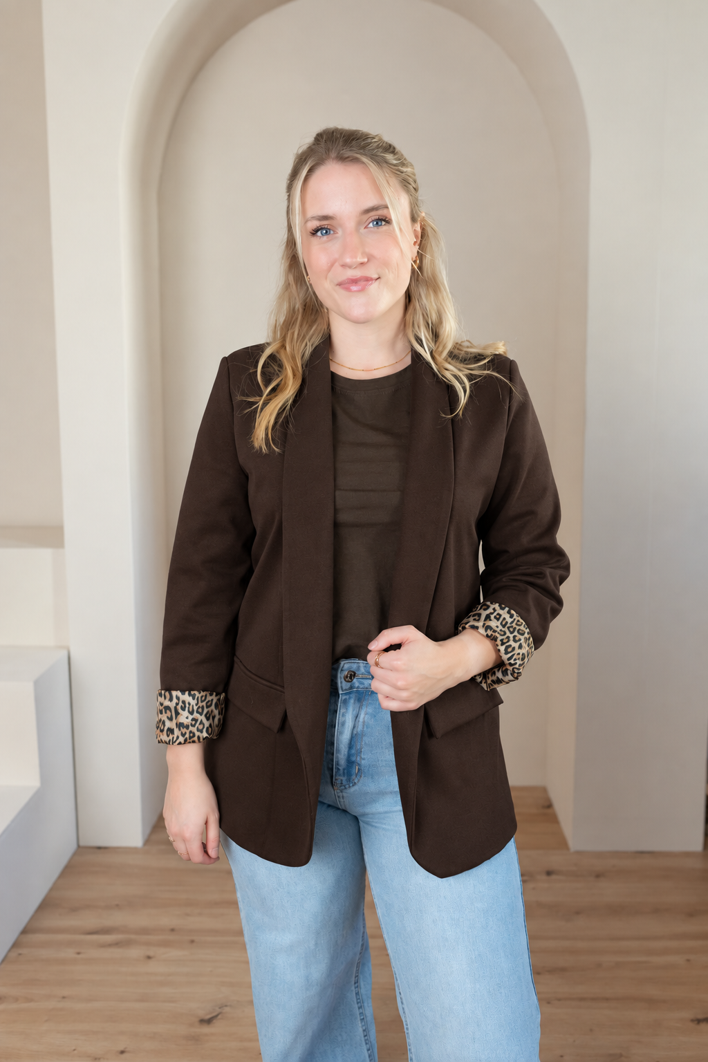 Blazer Leodetail