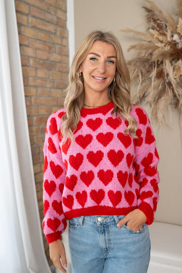 Pullover mit Herzen