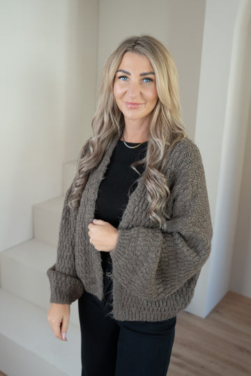 Cardigan kurz Zopfmuster