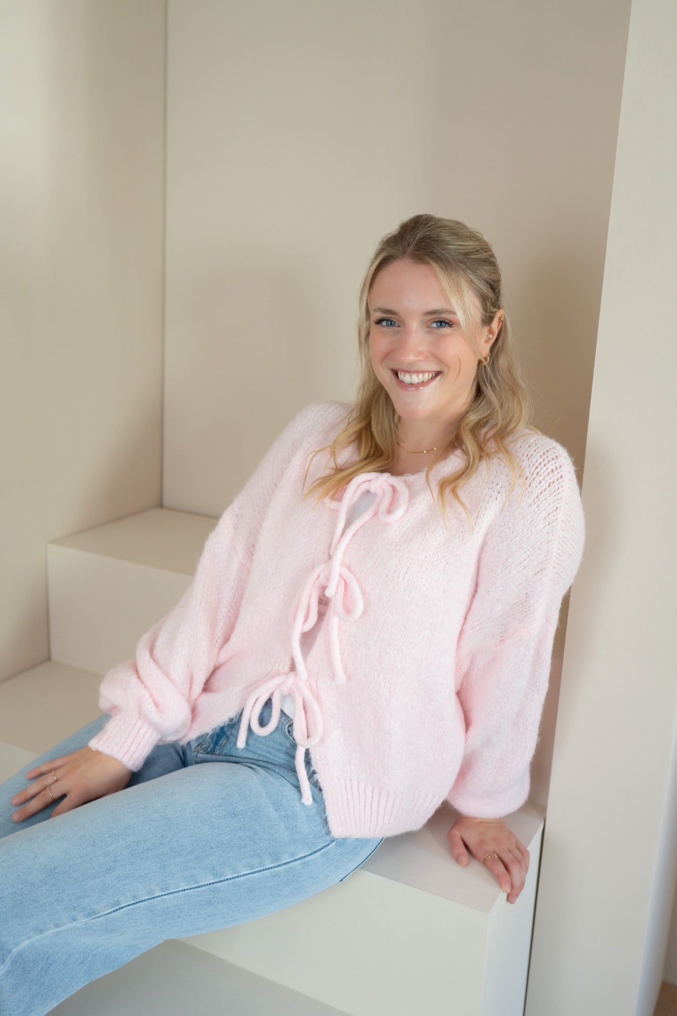 Cardigan mit Schleifen