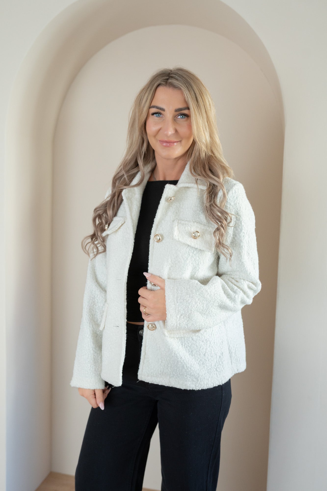 Boucléjacke für den Übergang