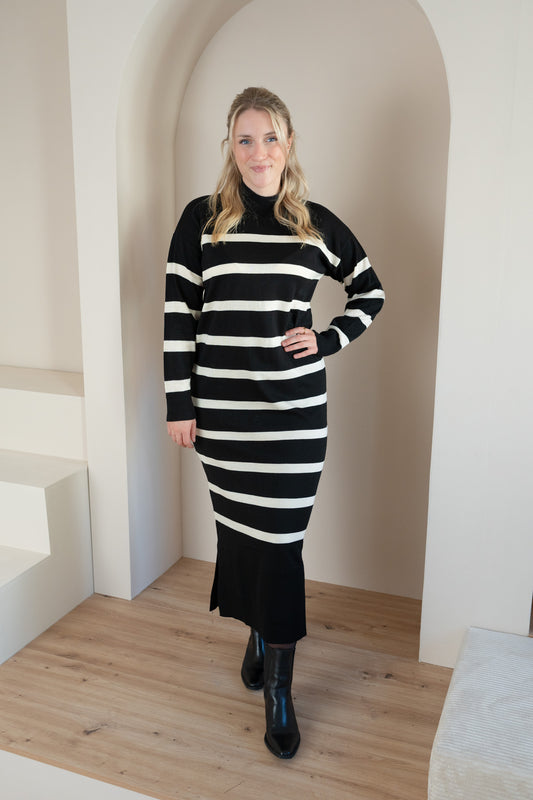 Kleid lang mit Streifen