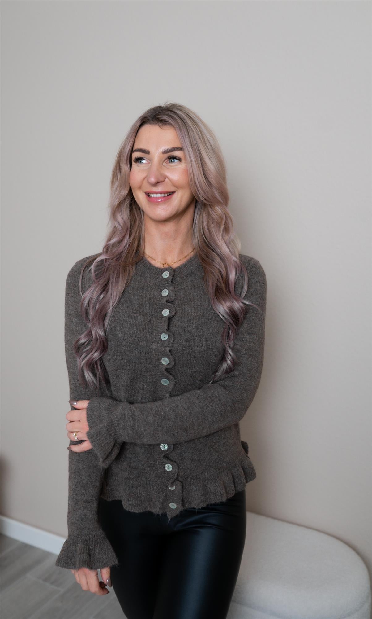 Jacke mit Rüschen