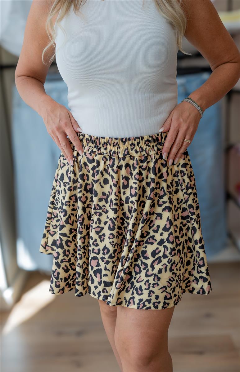 Skort in Leo Optik