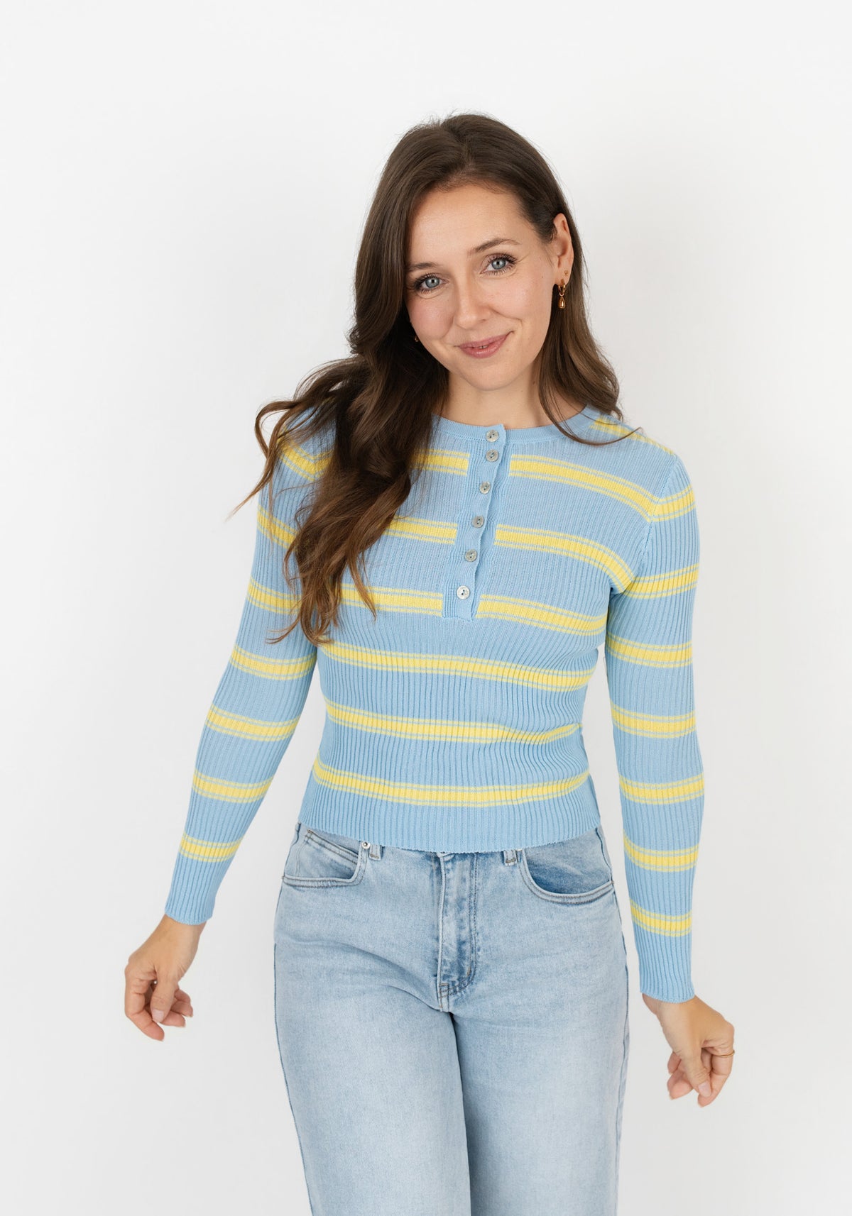 Langarmshirt gestreift mit Knopfleiste