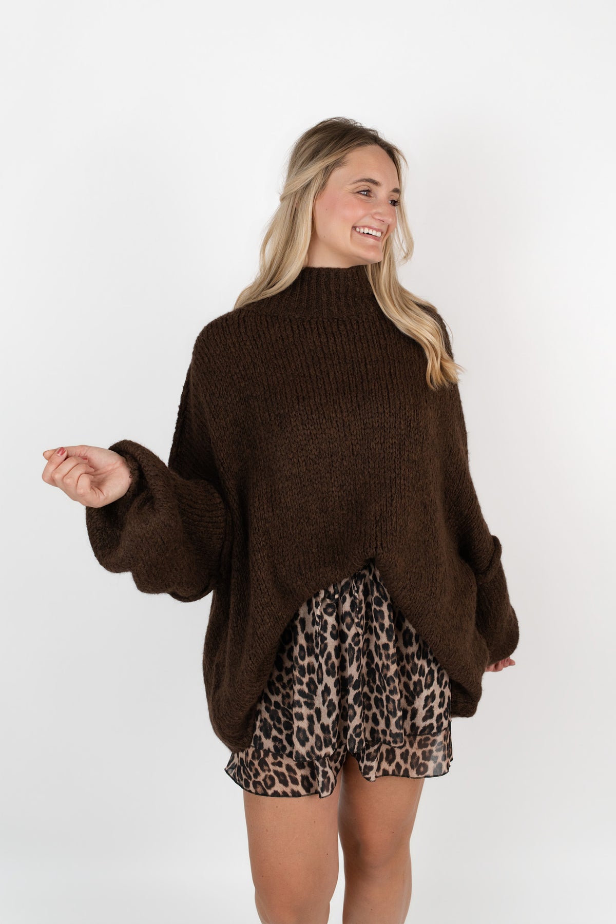 Cozy Vibes Bundle – Volant-Skort & Pullover | 25 % sparen