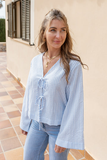 gestreifte Bluse mit Schleifen