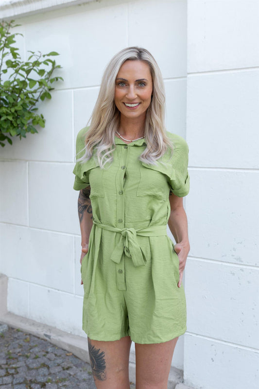 Jumpsuit kurz in limettengrün