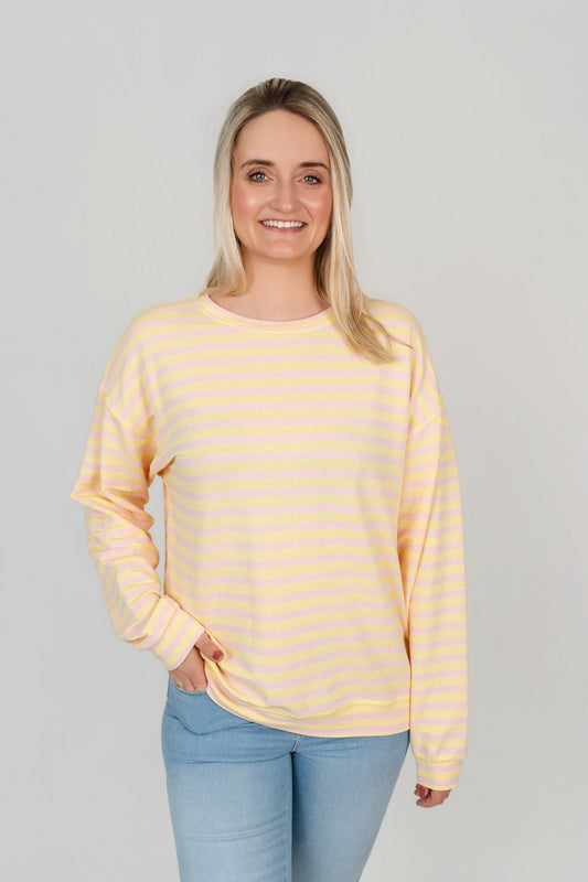 Oversized Pullover gestreift