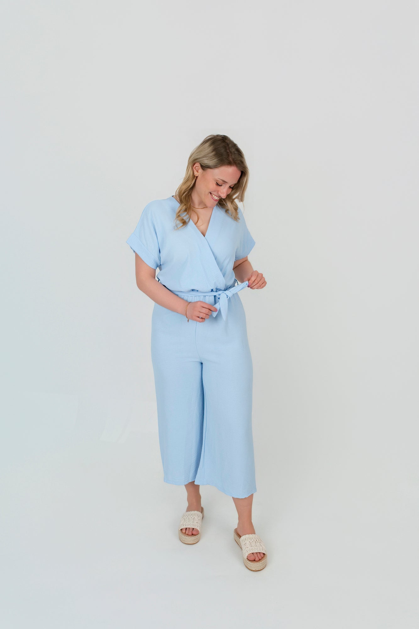 Jumpsuit mit V-Ausschnitt