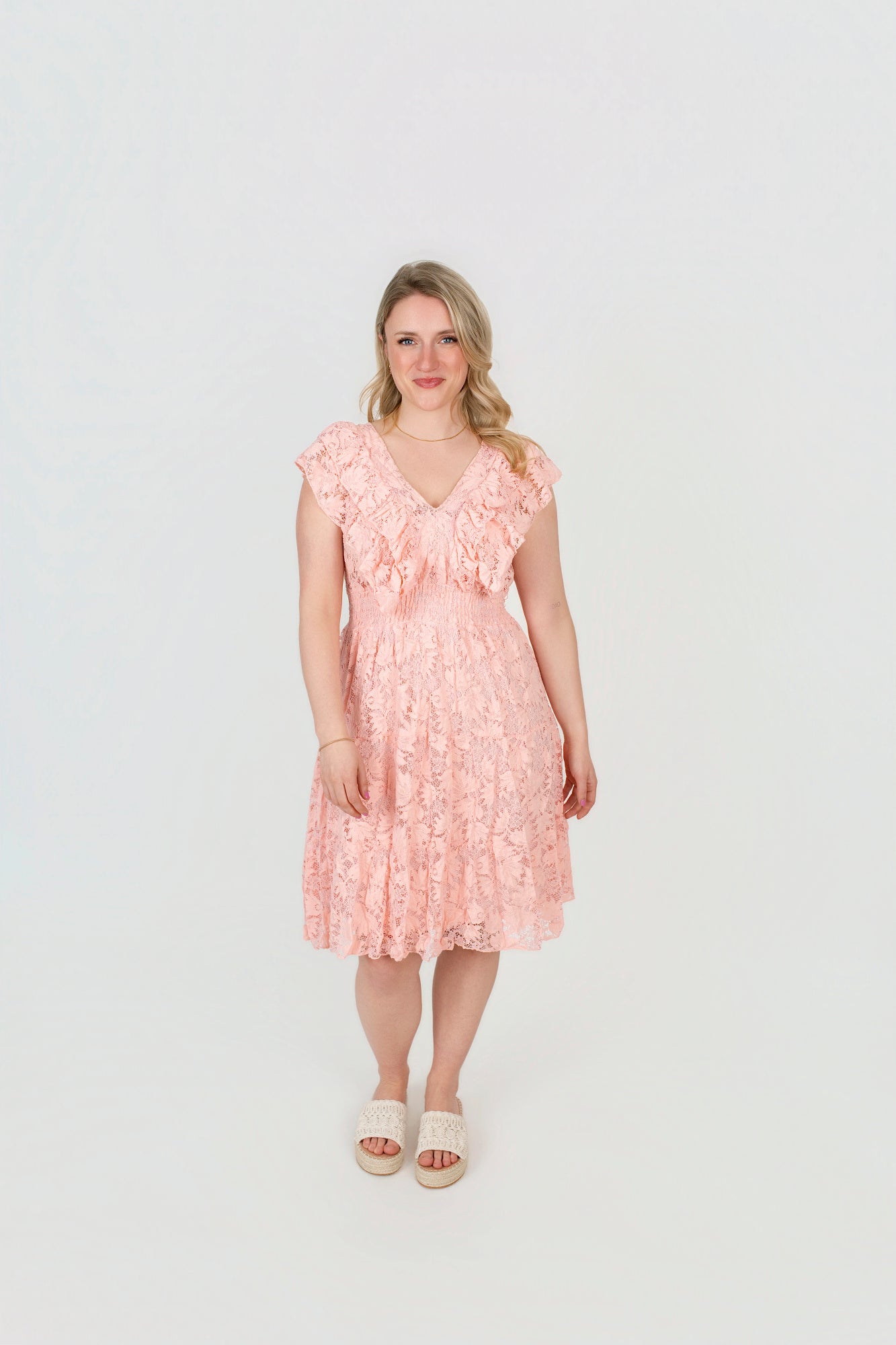 Kleid mit Spitze V-Ausschnitt
