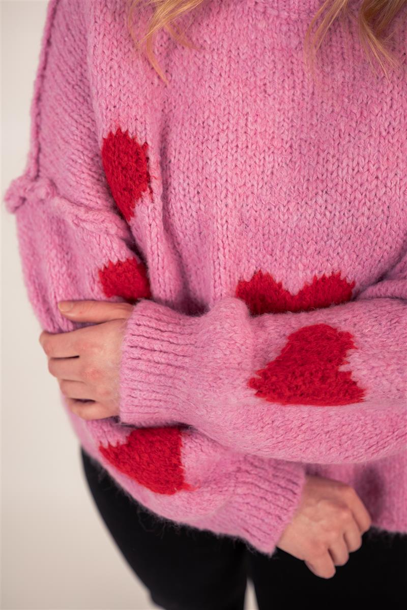 Pullover mit abgesetzten Nähten & Herzen