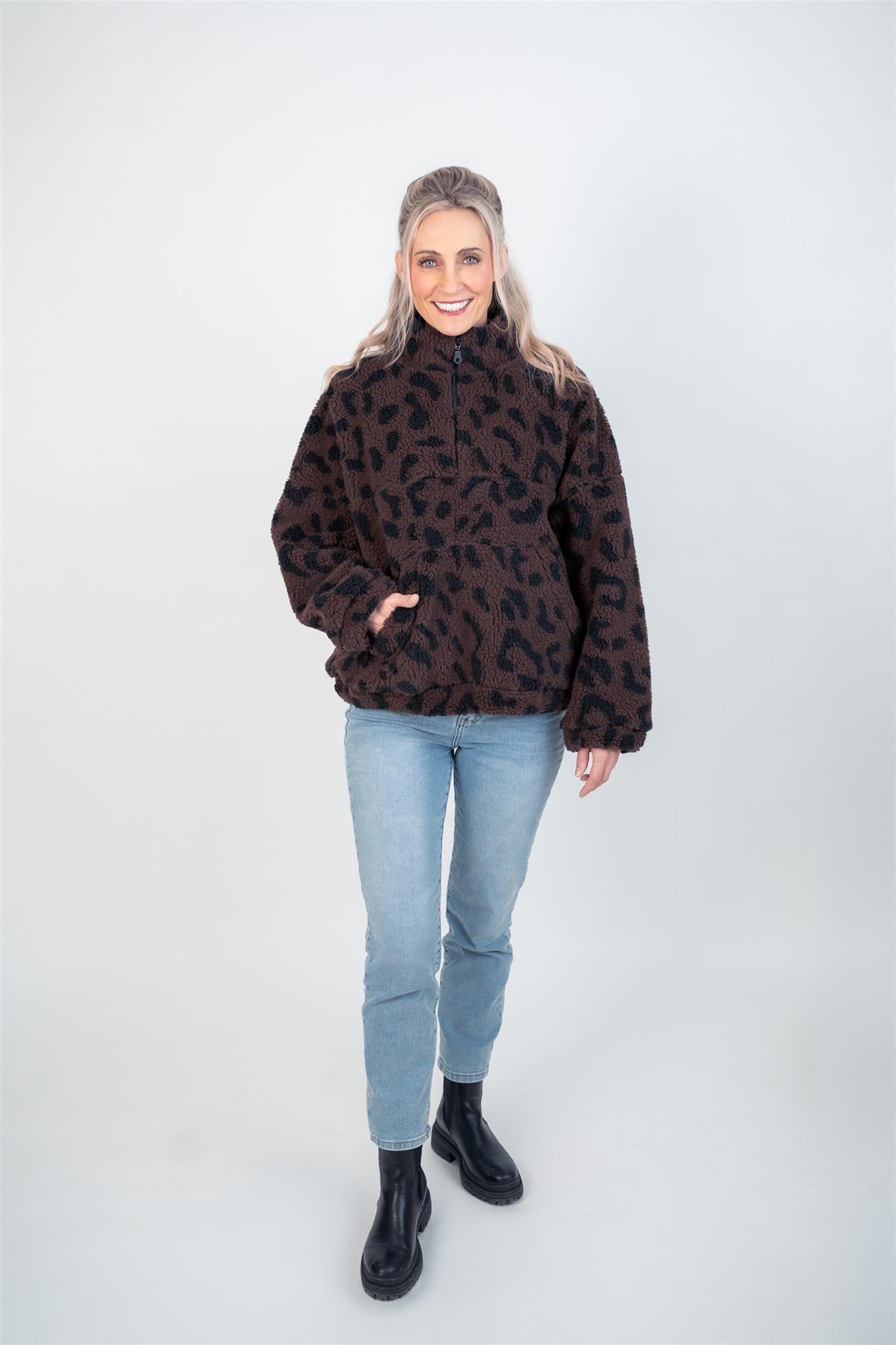 Sweater in Teddyfleece Leo