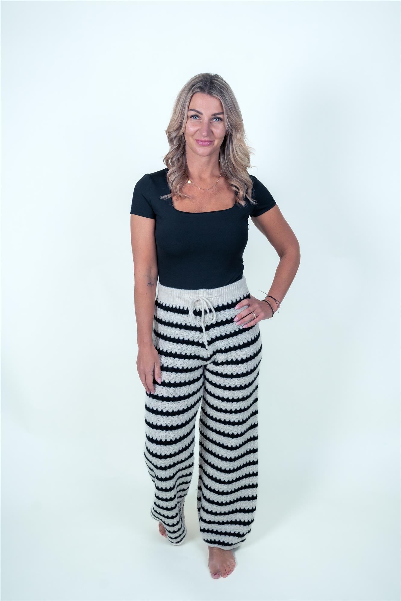 Strickhose gestreift