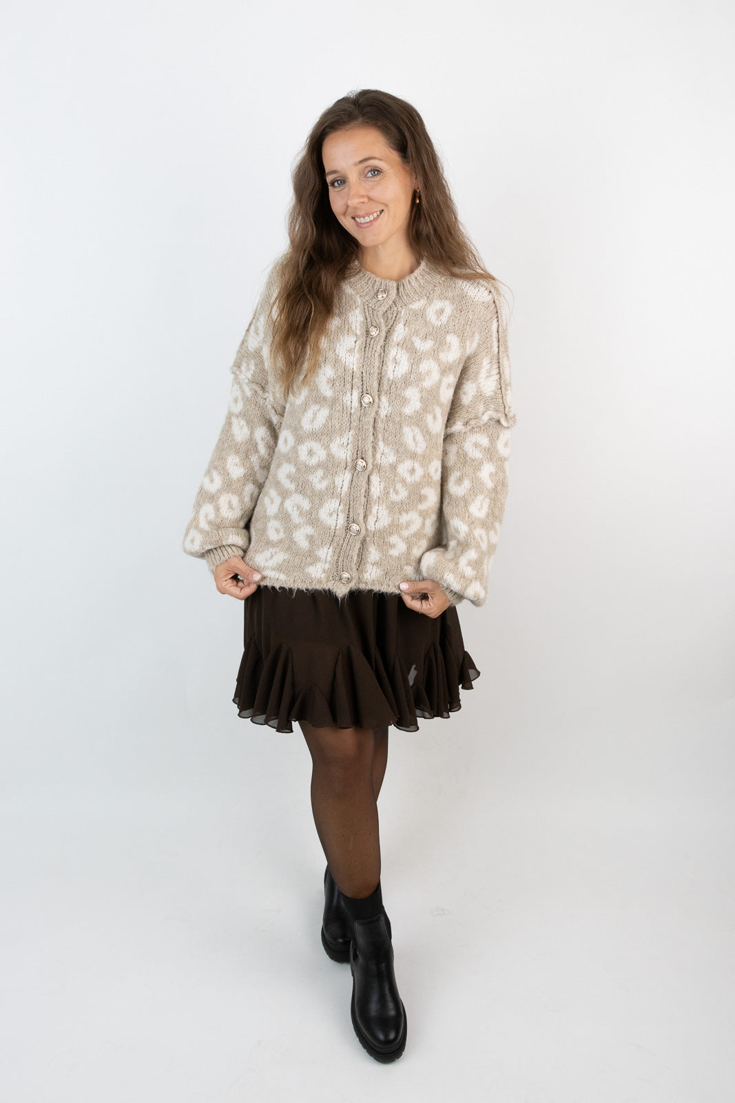 Jacke in kurz mit goldenen Knöpfen Leo